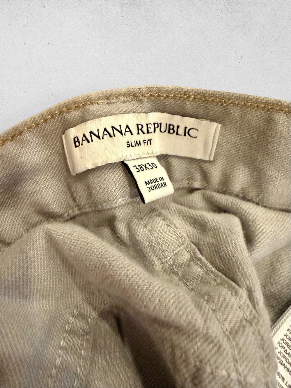 Banana Republic Men’s Chinos Slim Fit in blue, green, beige and gray